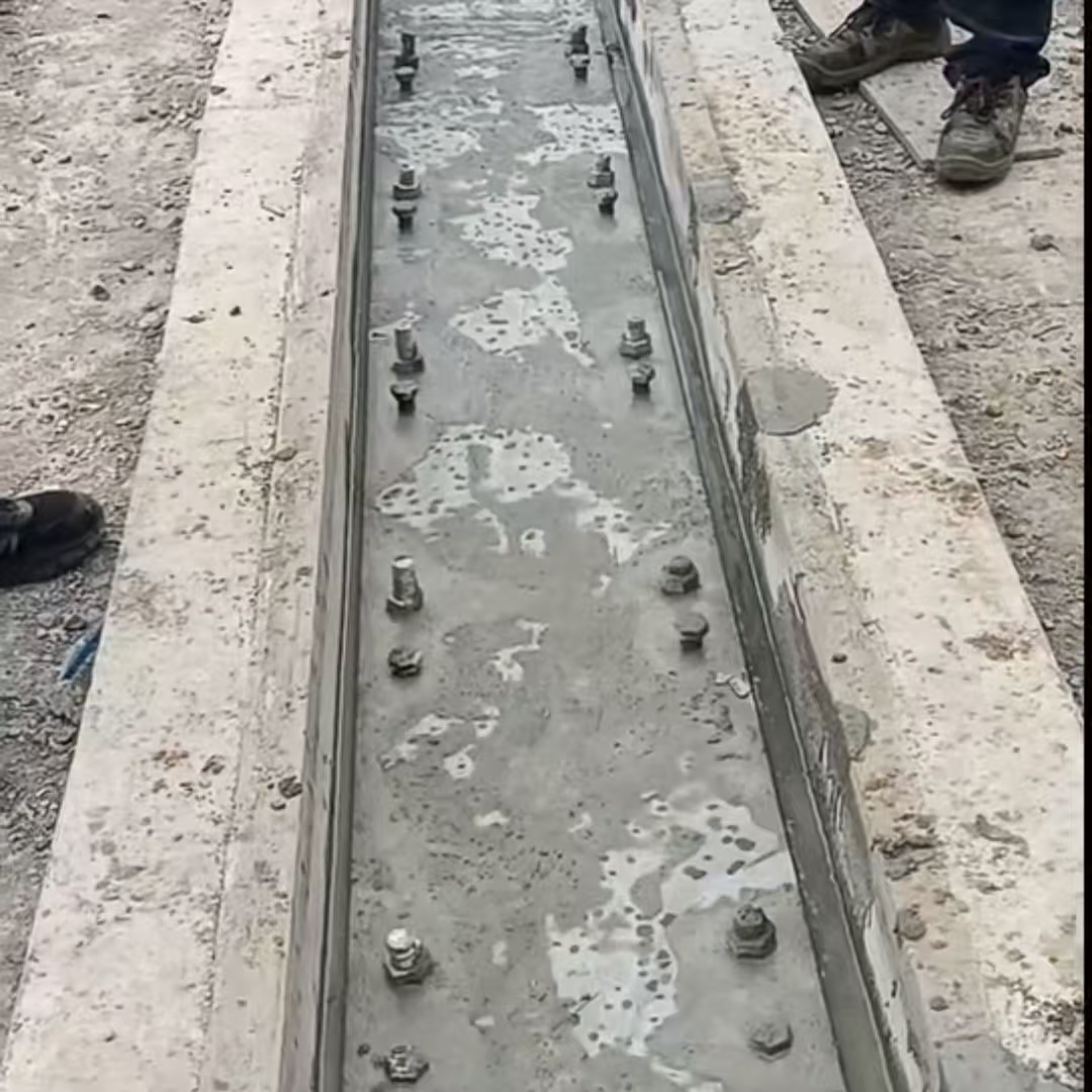 皇姑环氧树脂轨道胶泥是什么？用在哪里？